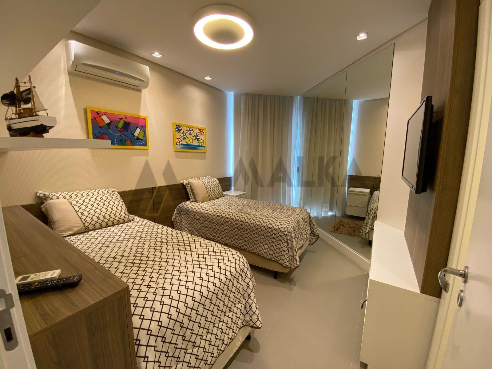Apartamento, 2 quartos, 141 m² - Foto 2