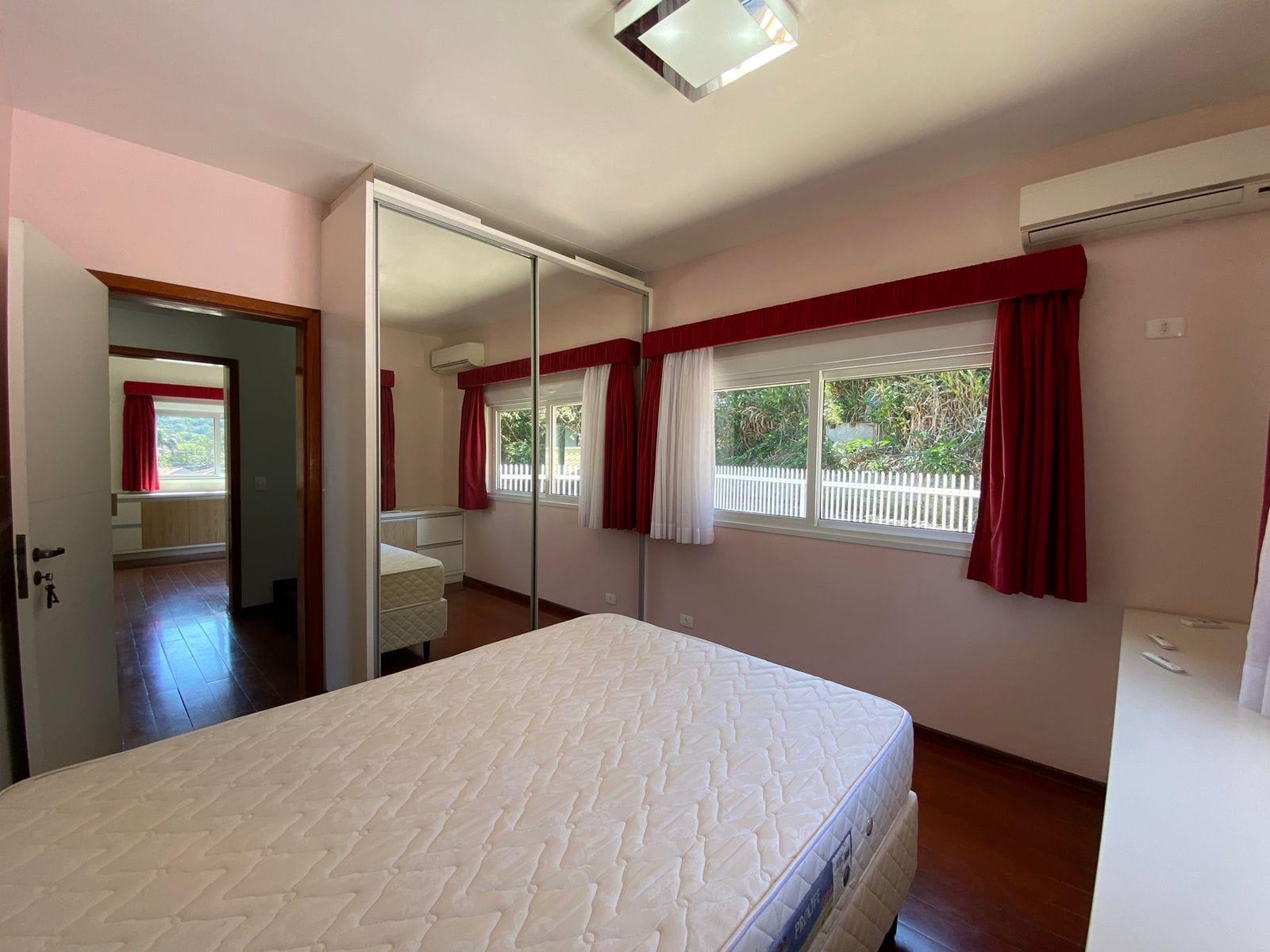 Casa, 3 quartos, 294 m² - Foto 55