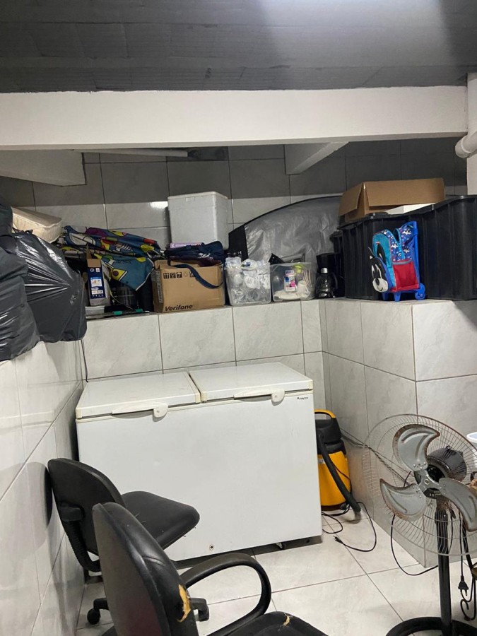 Casa, 4 quartos, 270 m² - Foto 24