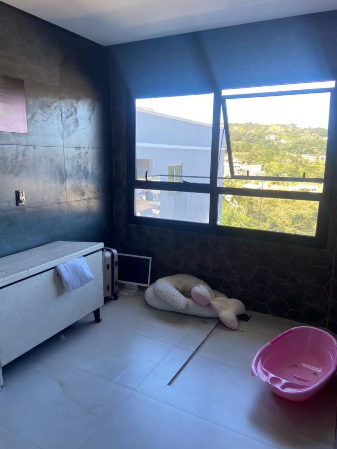 Casa, 4 quartos, 270 m² - Foto 14