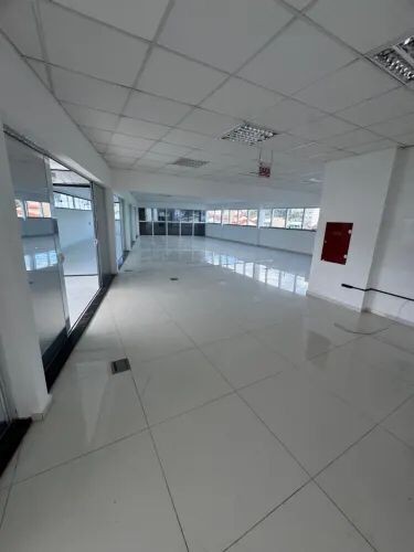 Sala-Conjunto, 300 m² - Foto 2
