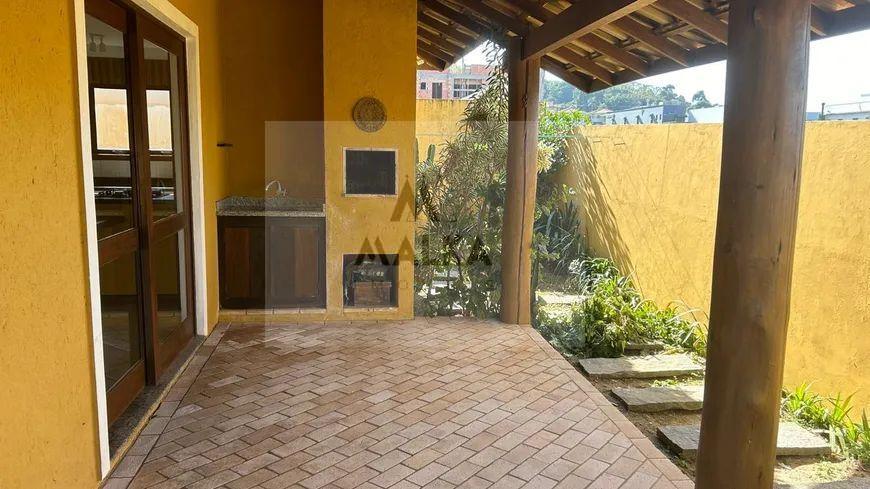 Casa, 3 quartos, 151 m² - Foto 4