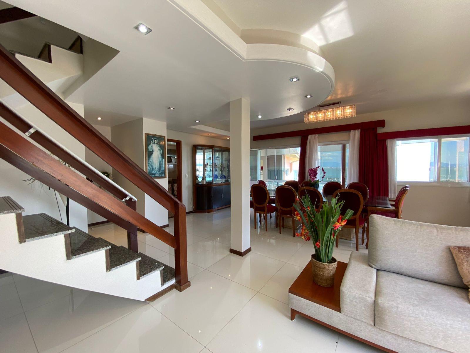 Casa, 3 quartos, 294 m² - Foto 31