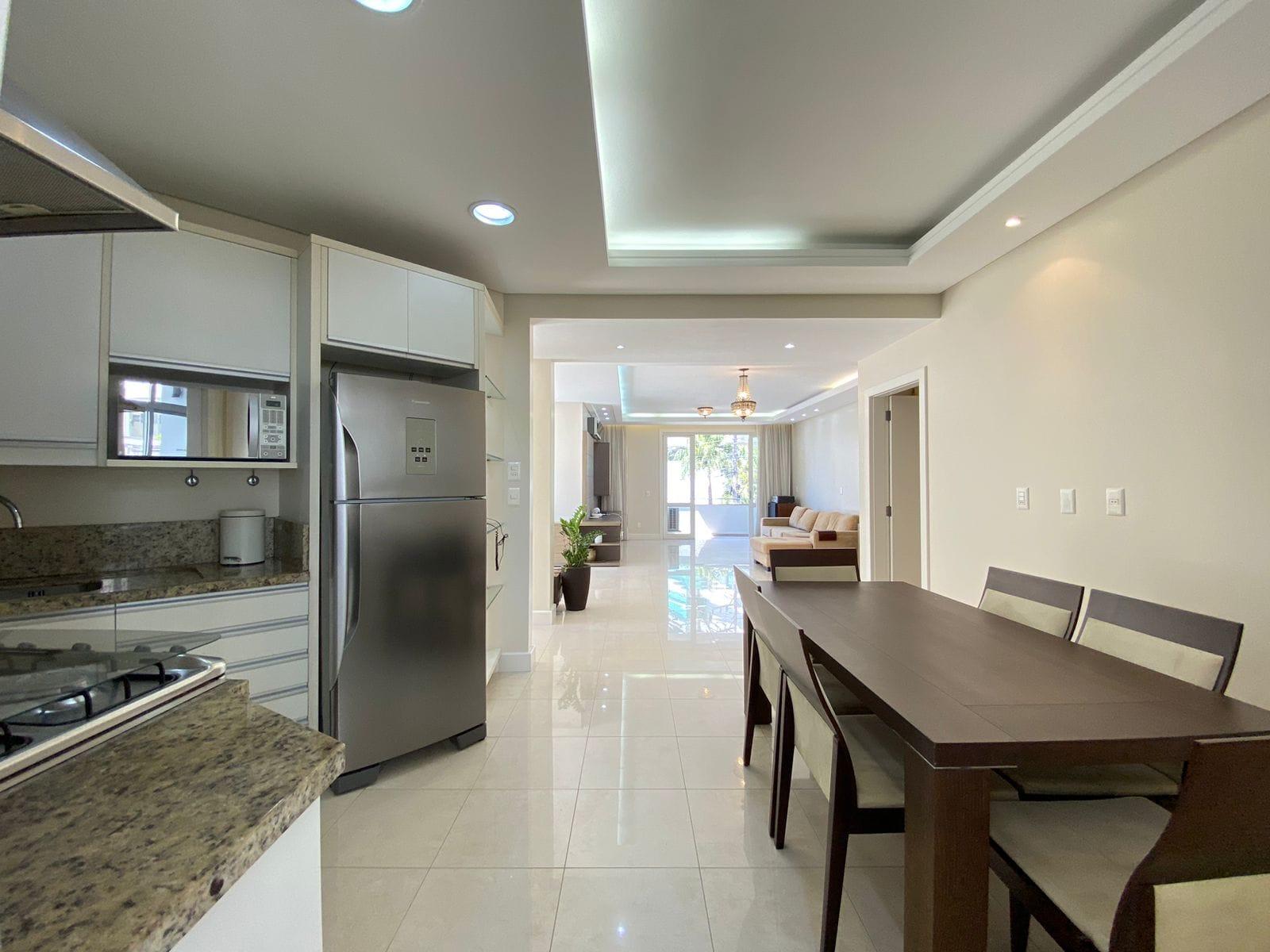Apartamento, 3 quartos, 193 m² - Foto 1