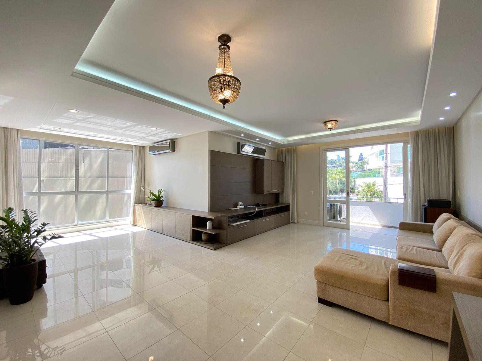 Apartamento, 3 quartos, 193 m² - Foto 2