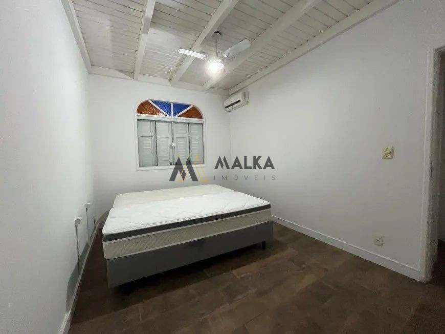 Casa, 5 quartos, 200 m² - Foto 22