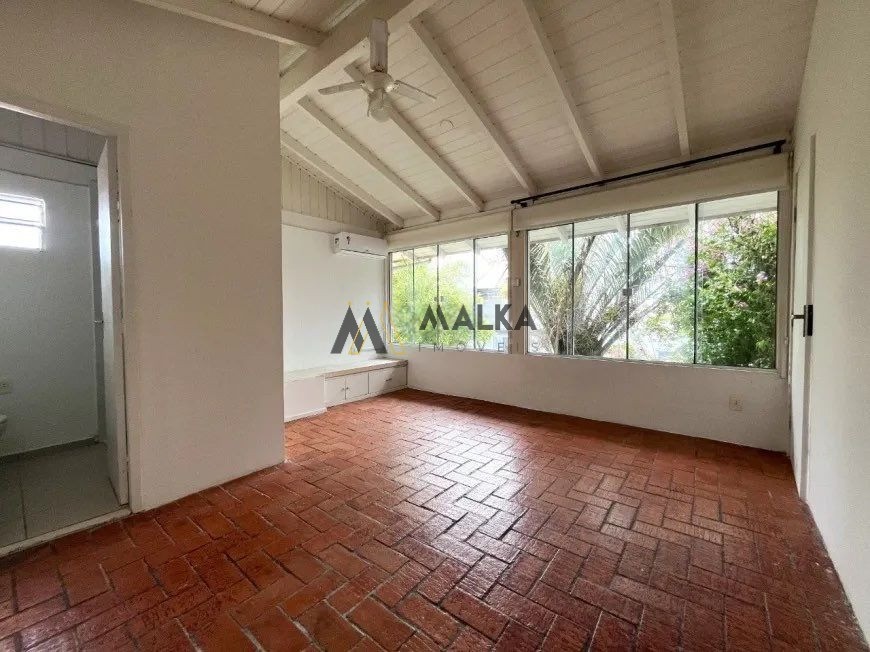 Casa, 5 quartos, 200 m² - Foto 19