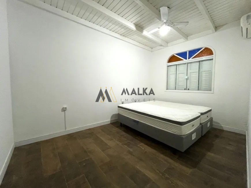 Casa, 5 quartos, 200 m² - Foto 21