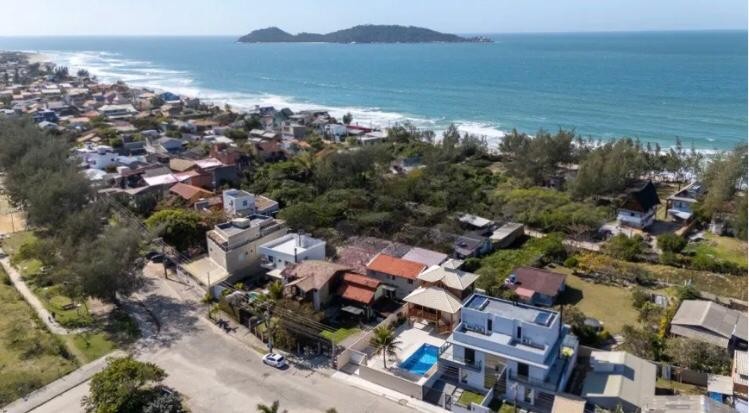 Casa, 3 quartos, 264 m² - Foto 27