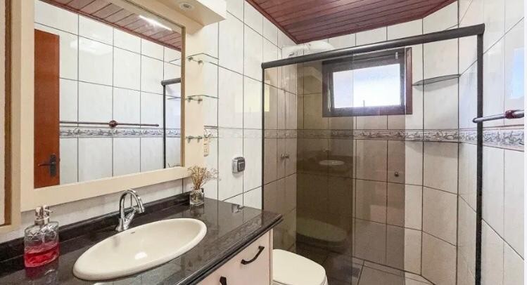 Casa, 3 quartos, 264 m² - Foto 43