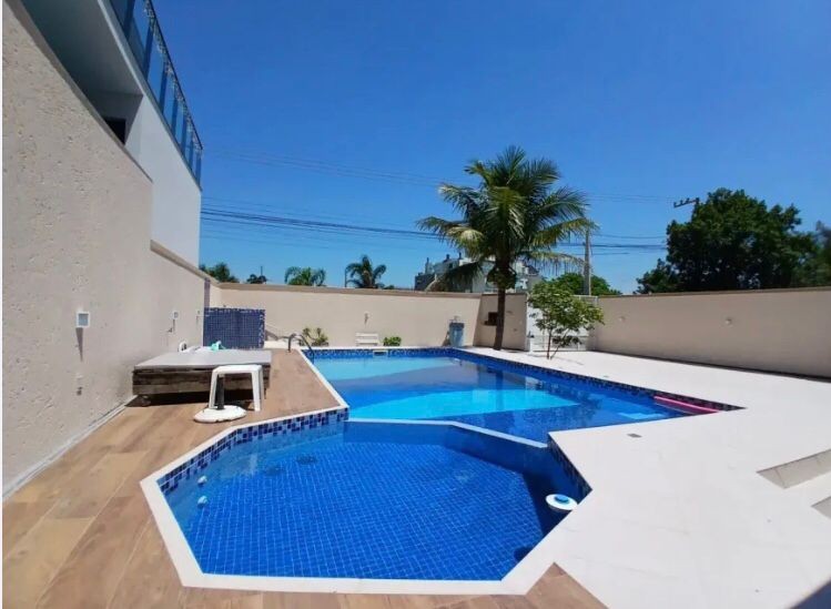 Casa, 3 quartos, 264 m² - Foto 1