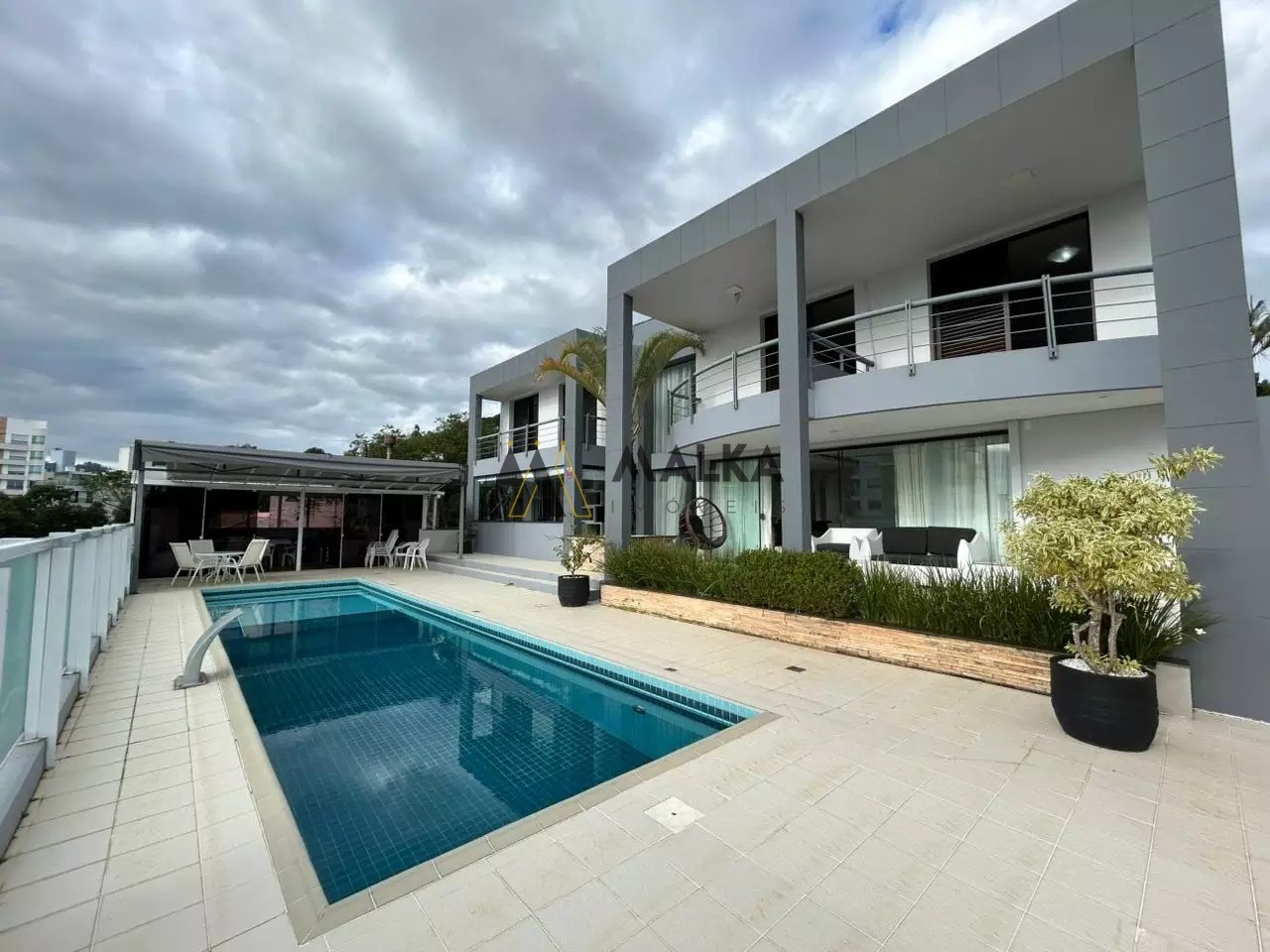 Casa, 4 quartos, 503 m² - Foto 1