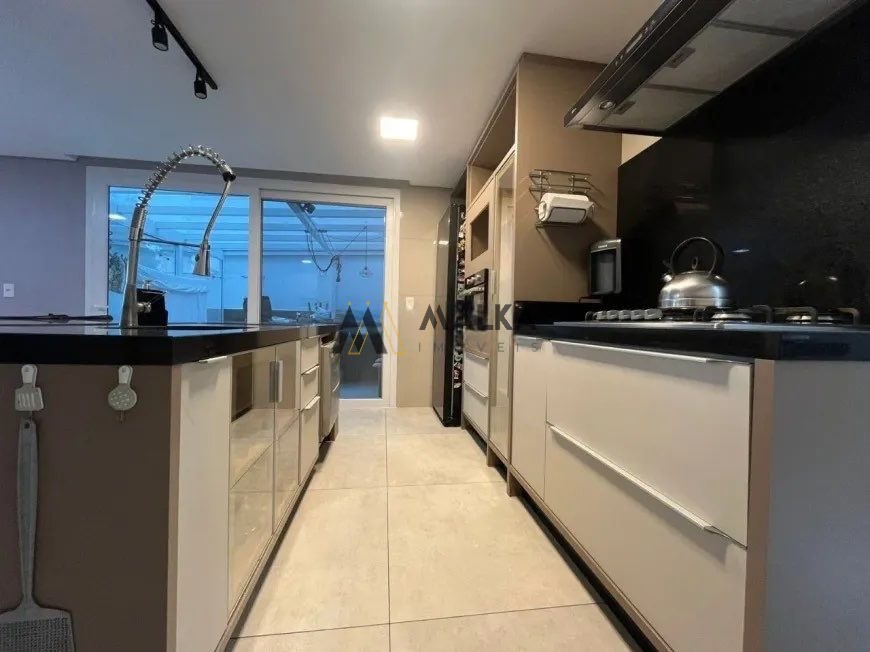 Casa, 3 quartos, 230 m² - Foto 12