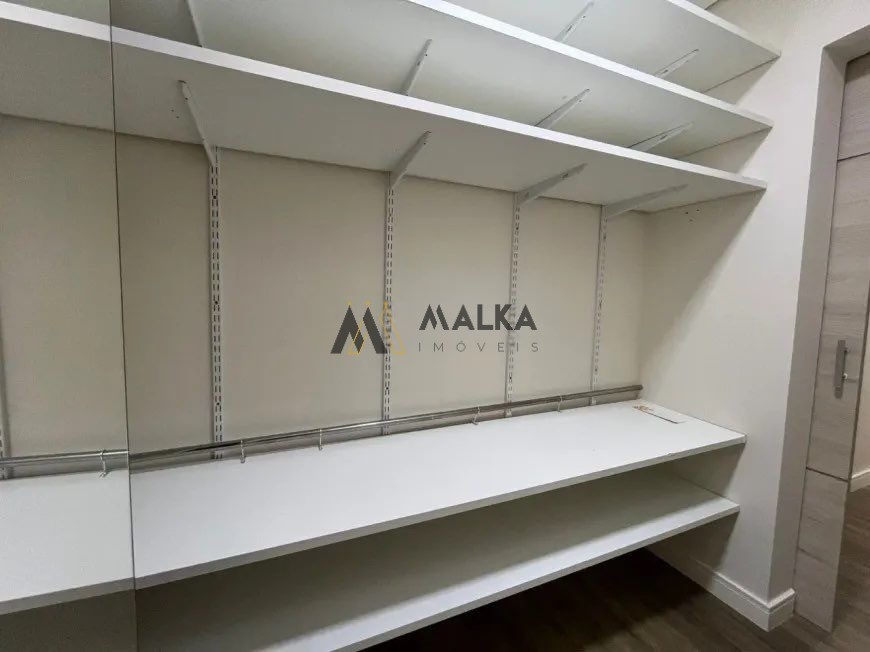 Casa, 3 quartos, 230 m² - Foto 29