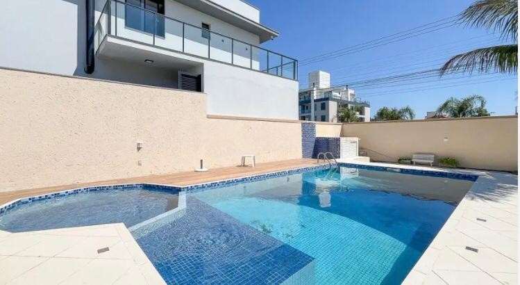 Casa, 3 quartos, 264 m² - Foto 29