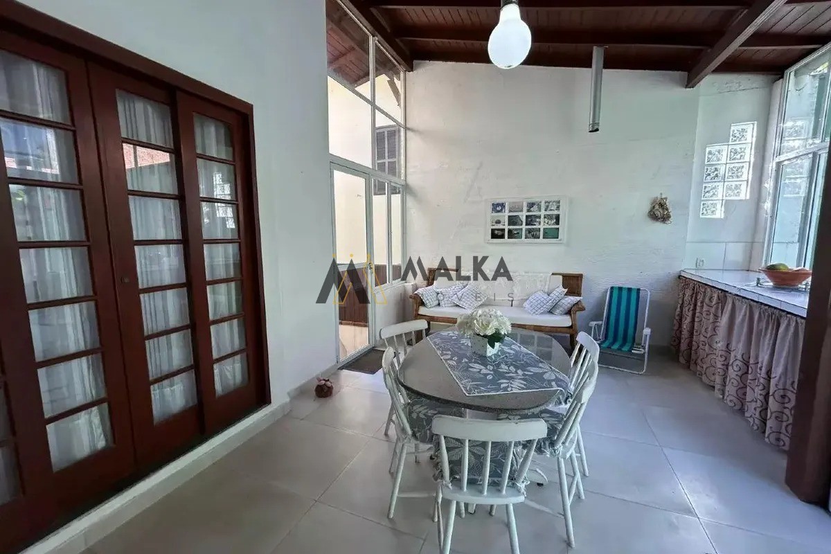 Casa, 5 quartos, 282 m² - Foto 6