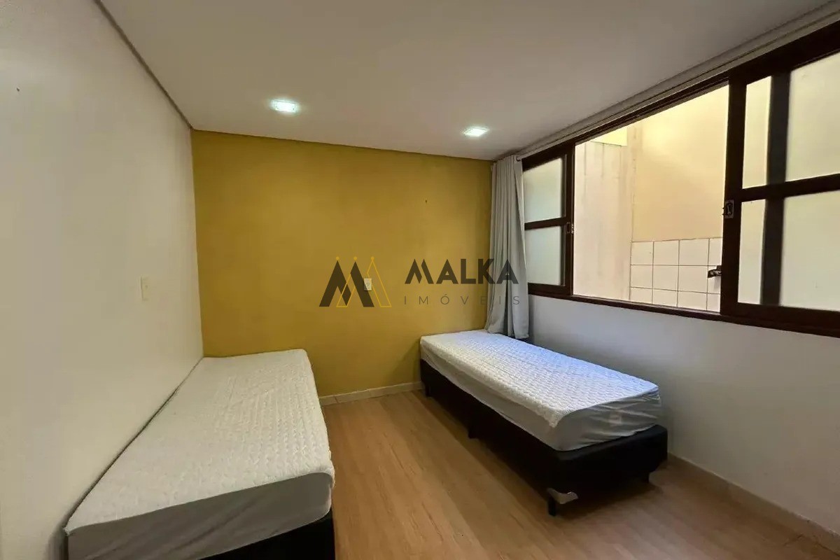 Casa, 5 quartos, 282 m² - Foto 19