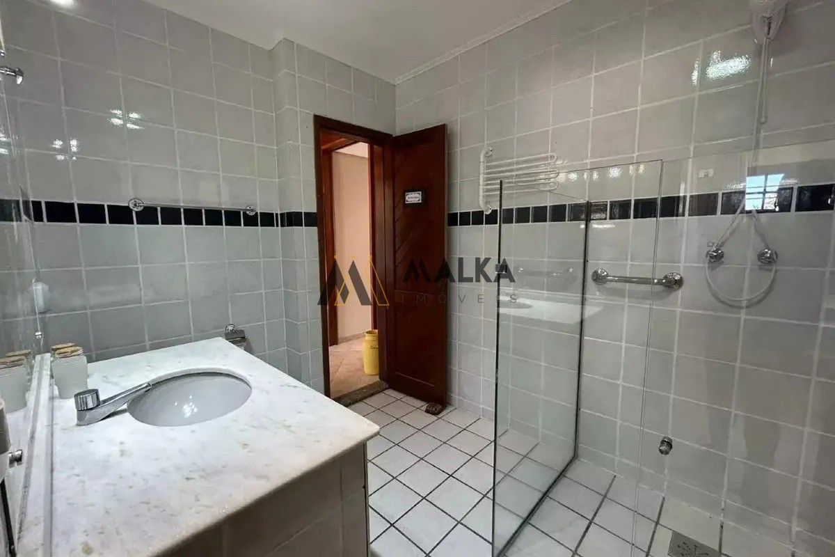 Casa, 5 quartos, 282 m² - Foto 24